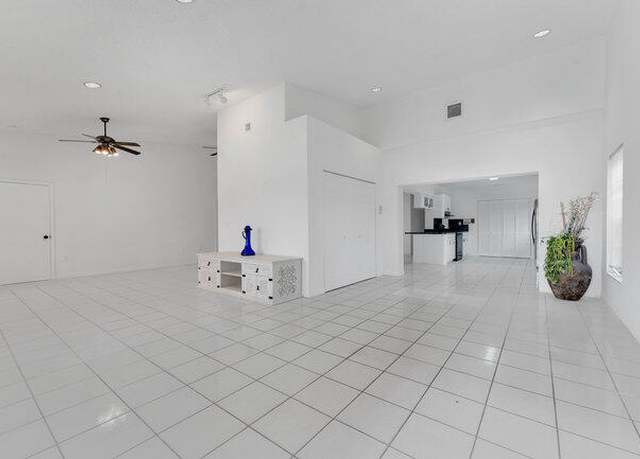 Property at 3682 W 2 Ave, Hialeah, FL 33012, 3 beds, 2 baths
