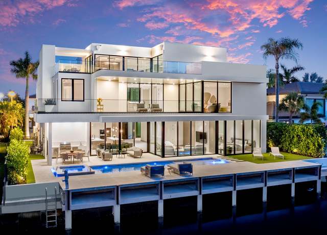 Property at 541 Golden Harbour Dr, Boca Raton, FL 33432, 5 beds, 8 baths
