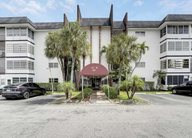 Property at 4740 NW 21 St St #211, Lauderhill, FL 33313, 1 bed, 1.5 baths