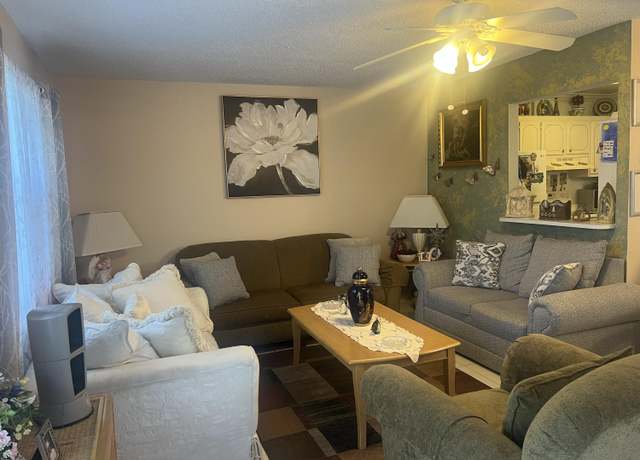 Property at 75 Flanders B Unit B, Delray Beach, FL 33484, 1 bed, 1.5 baths