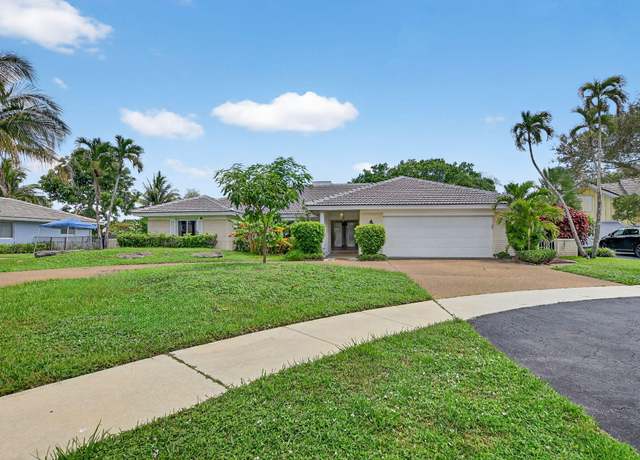 Property at 6938 S Grande Dr, Boca Raton, FL 33433, 5 beds, 2.5 baths