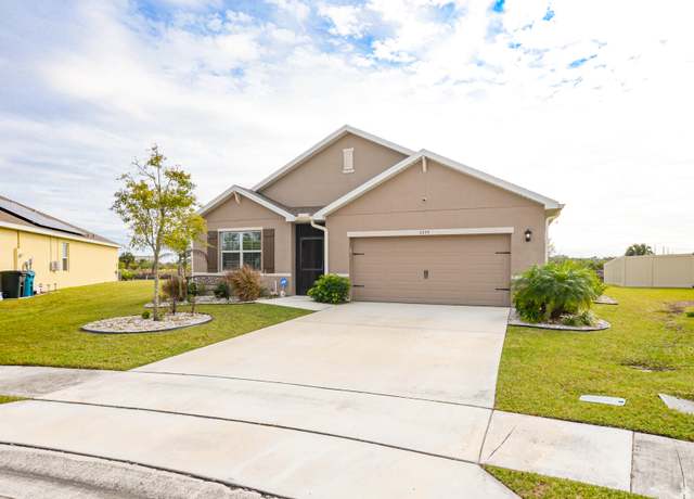 Property at 3354 Trinity Cir, Fort Pierce, FL 34945, 4 beds, 2 baths