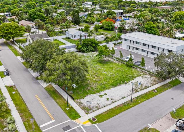 Property at 248 SE 1st Ave, Delray Beach, FL 33444