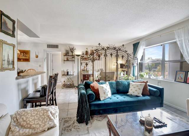Property at 1750 Jefferson St, Hollywood, FL 33020, 2 beds, 2 baths