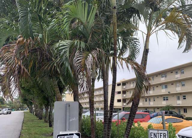 Property at 2615 NE 3rd Ct #307, Boynton Beach, FL 33435, 1 bed, 1.5 baths