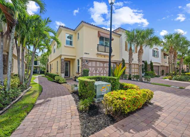 Property at 15844 Binks Pointe Ter, Wellington, FL 33414, 3 beds, 2.5 baths