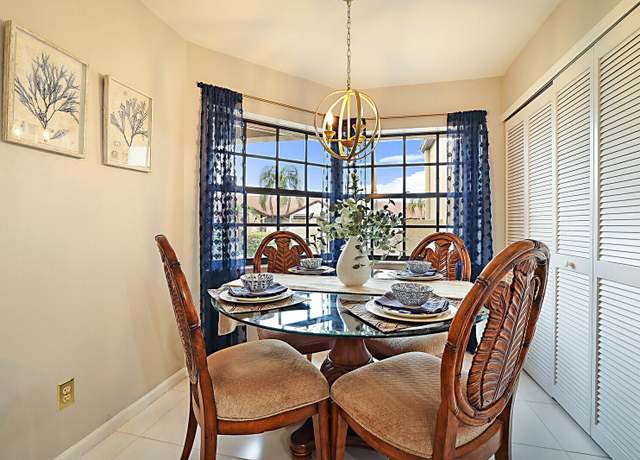 Property at 8434 Mooring Cir, Boynton Beach, FL 33472, 2 beds, 2 baths
