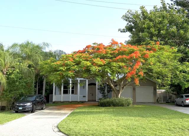 Property at 575 NW 7th St, Boca Raton, FL 33432, 4 beds, 3.5 baths