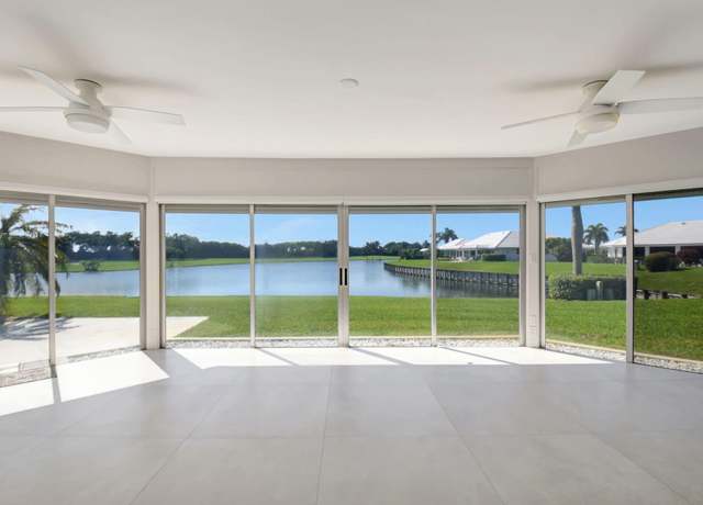 Property at 330 Cedar Key Cir, Atlantis, FL 33462, 3 beds, 2 baths