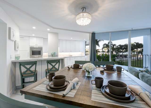 Property at 3800 Washington Rd #211, West Palm Beach, FL 33405, 1 bed, 1.5 baths