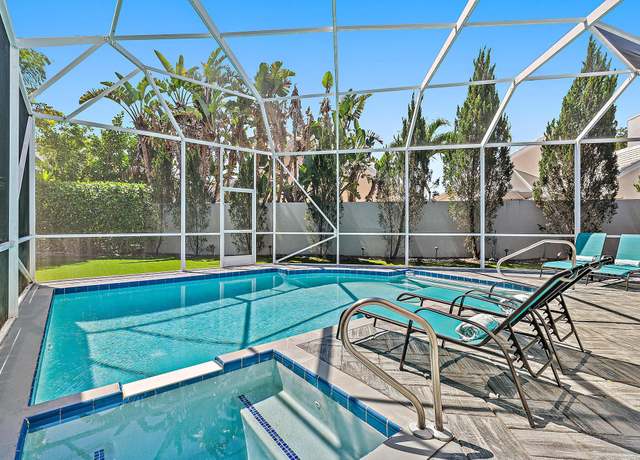 Property at 21 Windsor Ln, Palm Beach Gardens, FL 33418, 3 beds, 2.5 baths
