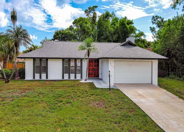 Property at 5810 Balsam Dr, Fort Pierce, FL 34982, 3 beds, 2 baths
