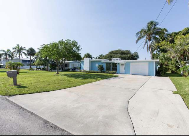 Property at 1919 Mimosa Ave, Fort Pierce, FL 34949, 3 beds, 2 baths