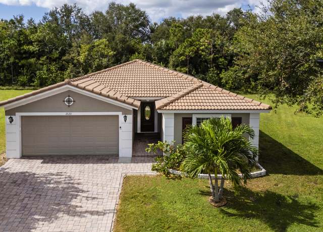 Property at 2120 SW Marblehead Way, Port Saint Lucie, FL 34983, 3 beds, 2 baths