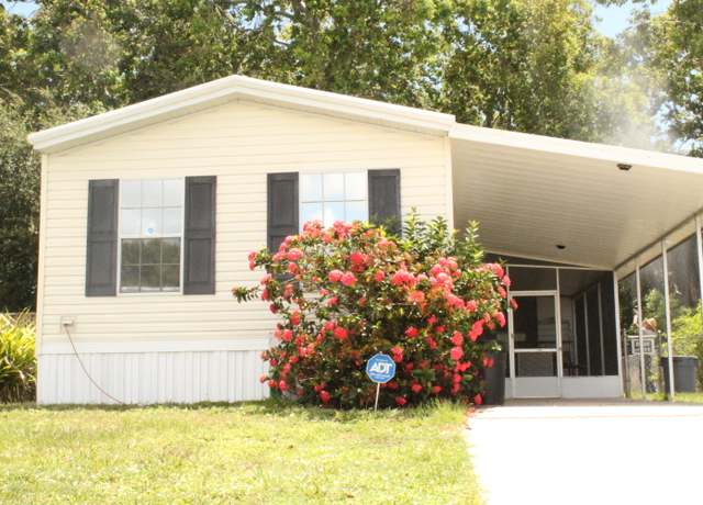 Property at 7409 SE Eagle Ave, Hobe Sound, FL 33455, 3 beds, 2 baths