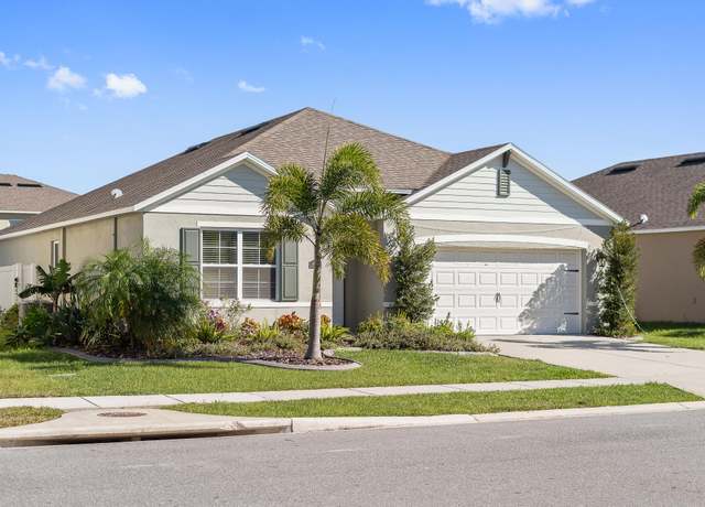 Property at 663 Squires Grove Dr, Winter Haven, FL 33880, 4 beds, 2 baths