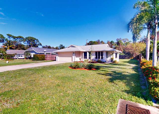 Property at 2336 44th Ave, Vero Beach, FL 32966, 3 beds, 2 baths