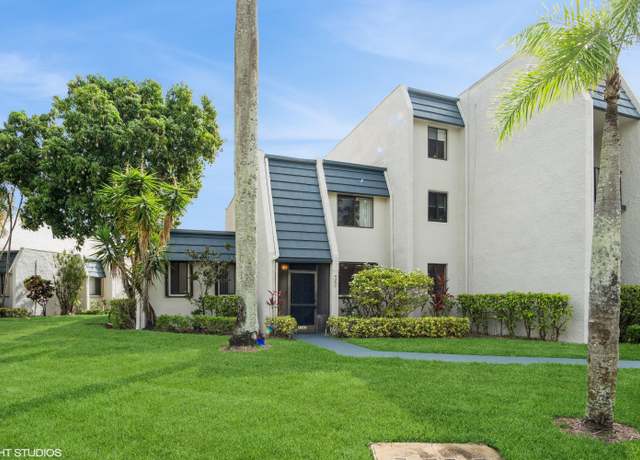 Property at 4347 Trevi Ct, Lake Worth, FL 33467, 3 beds, 2.5 baths
