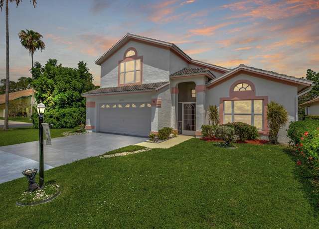 Property at 12701 Coral Breeze Dr, Wellington, FL 33414, 4 beds, 3.5 baths