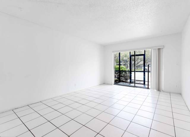 Property at 490 NW 20th St #1050, Boca Raton, FL 33431, 2 beds, 2 baths