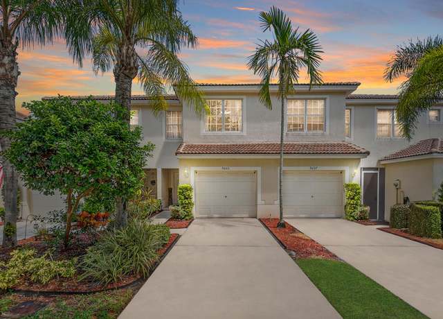 Property at 9663 Lago Dr, Boynton Beach, FL 33472, 3 beds, 2.5 baths