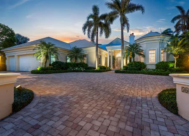 Property at 560 Old School Rd, Gulf Stream, FL 33483, 4 beds, 4.5 baths