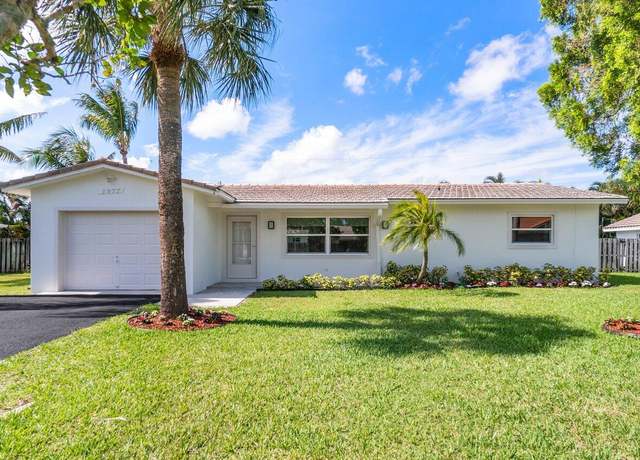 Property at 1977 Sharon St, Boca Raton, FL 33486, 3 beds, 2 baths