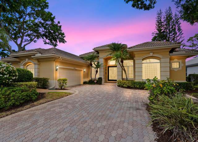 Property at 8131 Links Way, Port Saint Lucie, FL 34986, 3 beds, 3 baths
