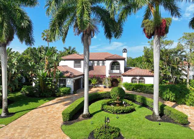 Property at 2336 Golf Brook Dr, Wellington, FL 33414, 5 beds, 5 baths