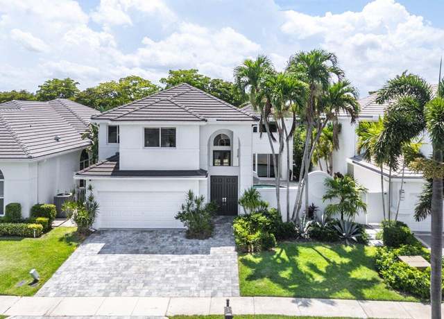 Property at 5779 Regency Cir W, Boca Raton, FL 33496, 5 beds, 4.5 baths
