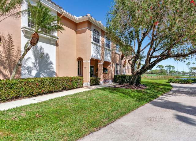 Property at 125 Legendary Cir, Palm Beach Gardens, FL 33418, 3 beds, 2 baths