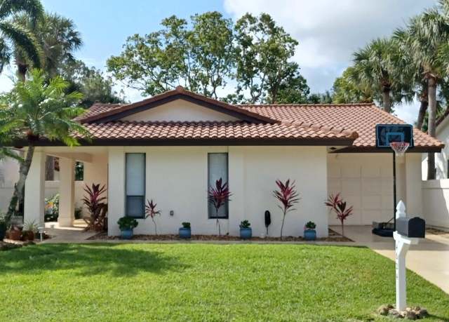 Property at 4024 SW Osprey Creek Way, Palm City, FL 34990, 3 beds, 2 baths