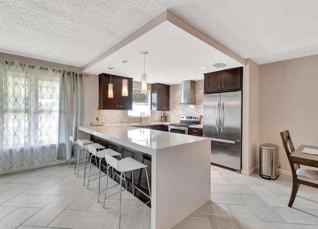 Property at 717 High Point Blvd N Unit C, Delray Beach, FL 33445, 1 bed, 1.5 baths