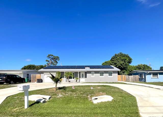Property at 409 NE Oleander Ave, Port Saint Lucie, FL 34952, 2 beds, 2 baths