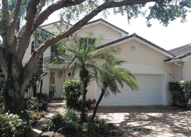 Property at 250 S Peppertree Dr #8, Indian River Shores, FL 32963, 3 beds, 2.5 baths
