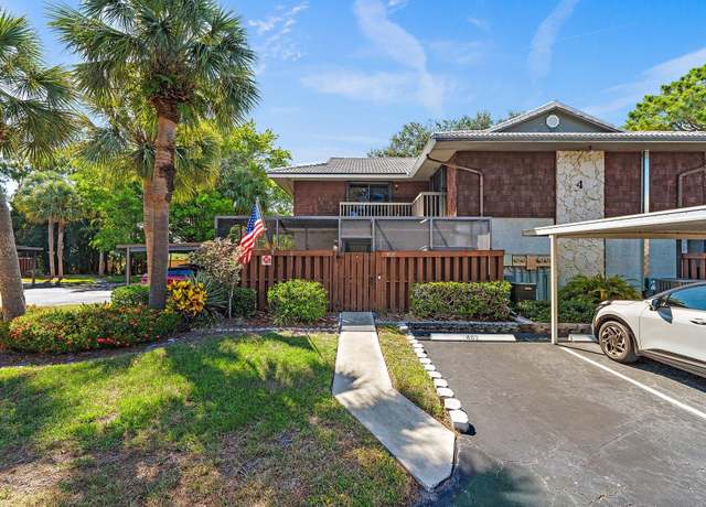 Property at 402 SE Castle Ct Unit B, Port Saint Lucie, FL 34953, 2 beds, 2.5 baths