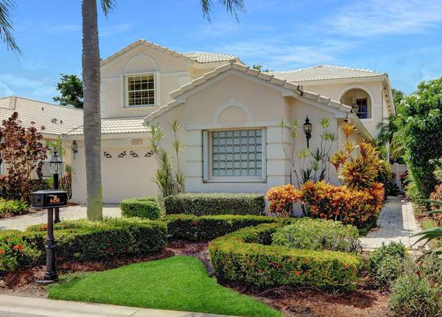 Property at 6450 Brava Way, Boca Raton, FL 33433, 3 beds, 2.5 baths