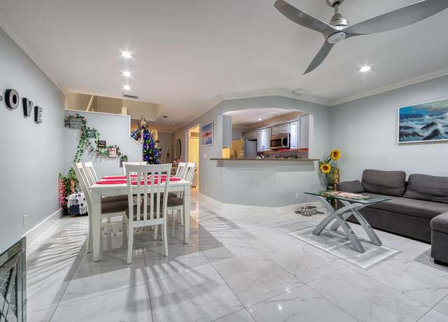 Property at 5235 Sapphire Vly, Boca Raton, FL 33486, 2 beds, 2.5 baths