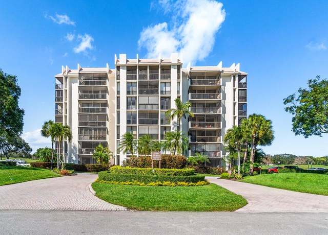 Property at 1711 Bridgewood Dr, Boca Raton, FL 33434, 2 beds, 2 baths