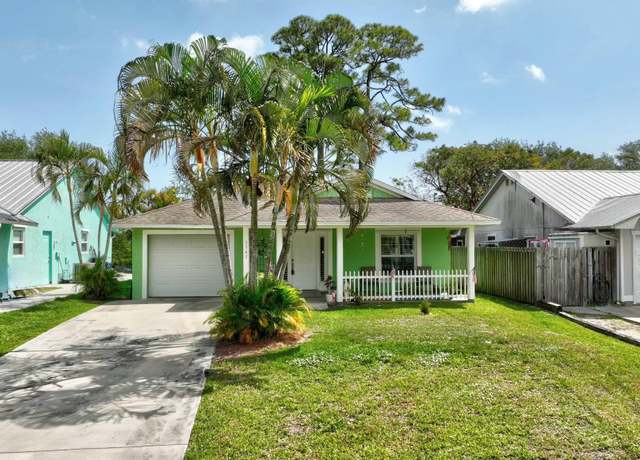 Property at 5345 SE Horizon Ave, Stuart, FL 34997, 2 beds, 2 baths
