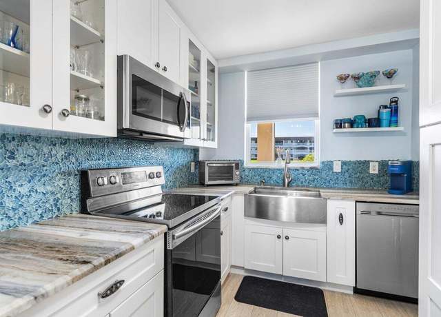 Property at 100 Paradise Harbour Blvd #106, North Palm Beach, FL 33408, 2 beds, 2 baths