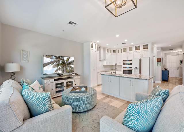 Property at 6232 SE Portofino Cir #903, Hobe Sound, FL 33455, 3 beds, 2.5 baths