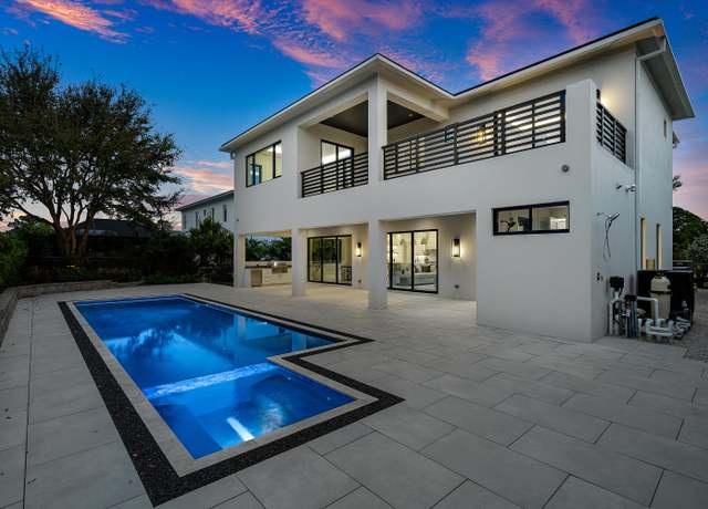 Property at 151 Eden Ridge Ln, Boynton Beach, FL 33435, 5 beds, 5.5 baths