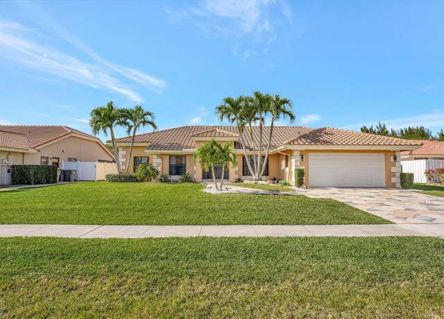 Property at 11660 Island Lakes Ln, Boca Raton, FL 33498, 4 beds, 2.5 baths