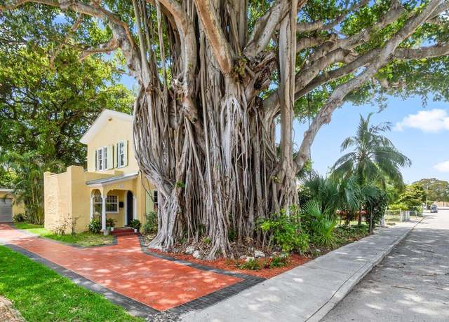 Property at 924 Almeria Rd, West Palm Beach, FL 33405, 4 beds, 1.5 baths