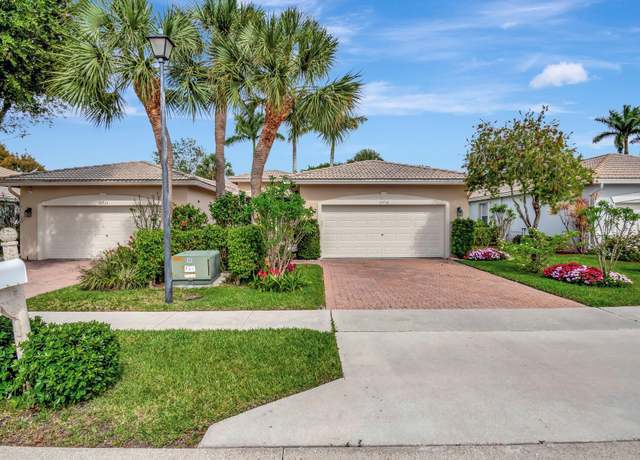 Property at 10736 Royal Caribbean Cir, Boynton Beach, FL 33437, 3 beds, 2 baths