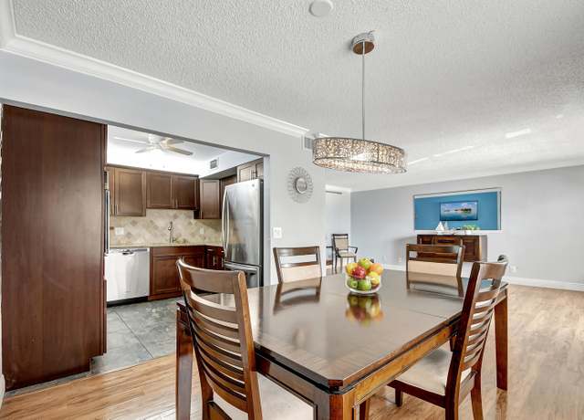 Property at 202 Wellington A, West Palm Beach, FL 33417, 2 beds, 2 baths