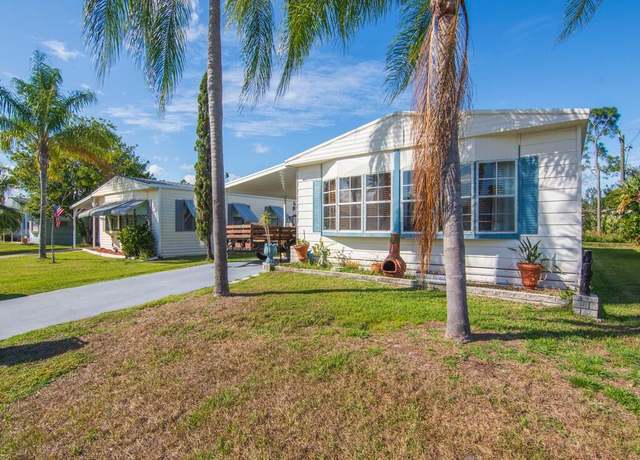 Property at 138 W Caribbean, Port Saint Lucie, FL 34952, 2 beds, 2 baths
