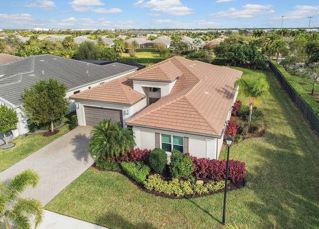 Property at 11983 SW Marigold Lakes Dr, Port Saint Lucie, FL 34987, 3 beds, 2.5 baths