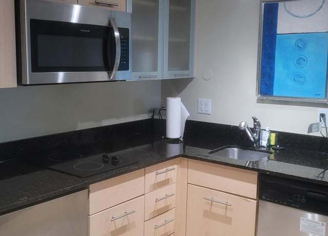 Property at 2670 E Sunrise Blvd #1405, Fort Lauderdale, FL 33304, 1 bed, 1 bath